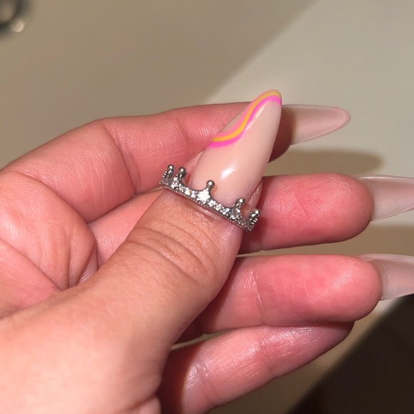 Crown ring - Picture 4 of 6